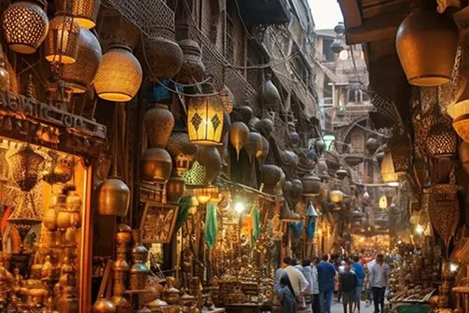 VIP Pyramids tour, Camel Ride, Museum, and Khan +local meal - Khan Al-Khalili for 2 hours: how to enjoy it without rushing
