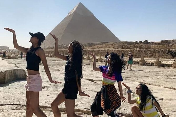 Vip Tour to Giza pyramids, Sphinx , Egyptian museum , Bazaar - Hotel Pickup and the 8:00 Start in Cairo