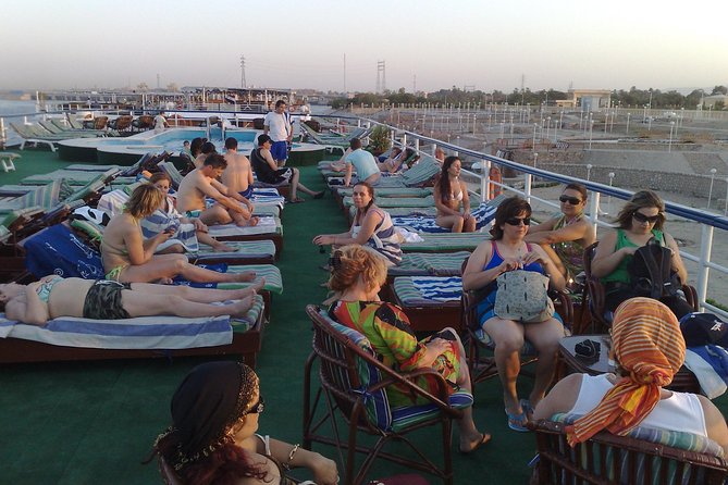 visit Egypt for 8 days 7 nights - Valley of the Kings and Medinat Habu: where the scale turns emotional
