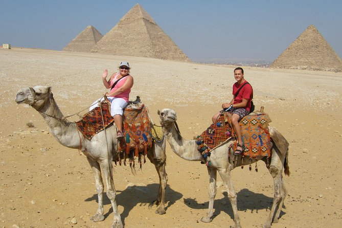 visit the pyramids of Giza + the necropolis of Saqqara + the Memphis site. - What you need to budget: the price vs. entrance fees reality