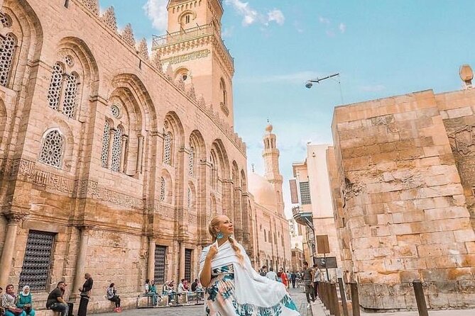 Walking Tour at El-Moez Street Included Al Azhar Mosque. - Al-Azhar Mosque: A 10th-Century Minaret Story You Can See in Person