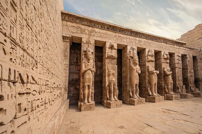 West Bank Classical - A Private West Bank Morning With an Egyptologist Guide