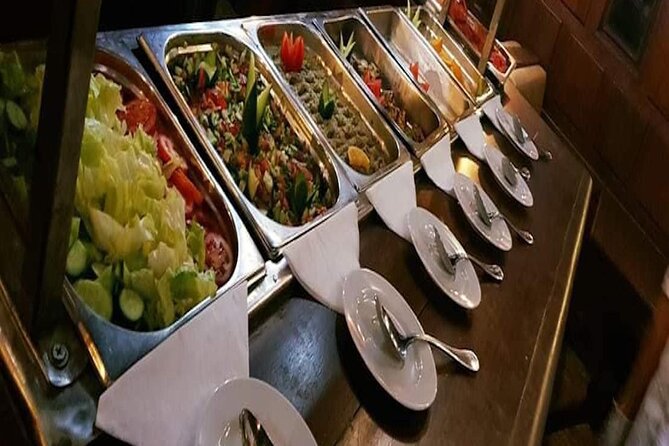 Yacht Cruise with Dinner & Oriental Show - What’s included (and what’s not), so you don’t get surprised