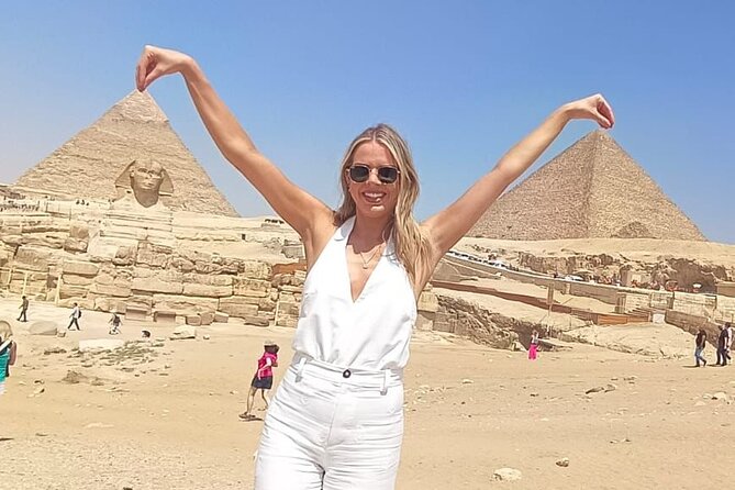 Your VIP Giza Tour: Pyramids, Camels & Authentic Egyptian food - Panorama View of the Six Pyramids and the Camel Ride